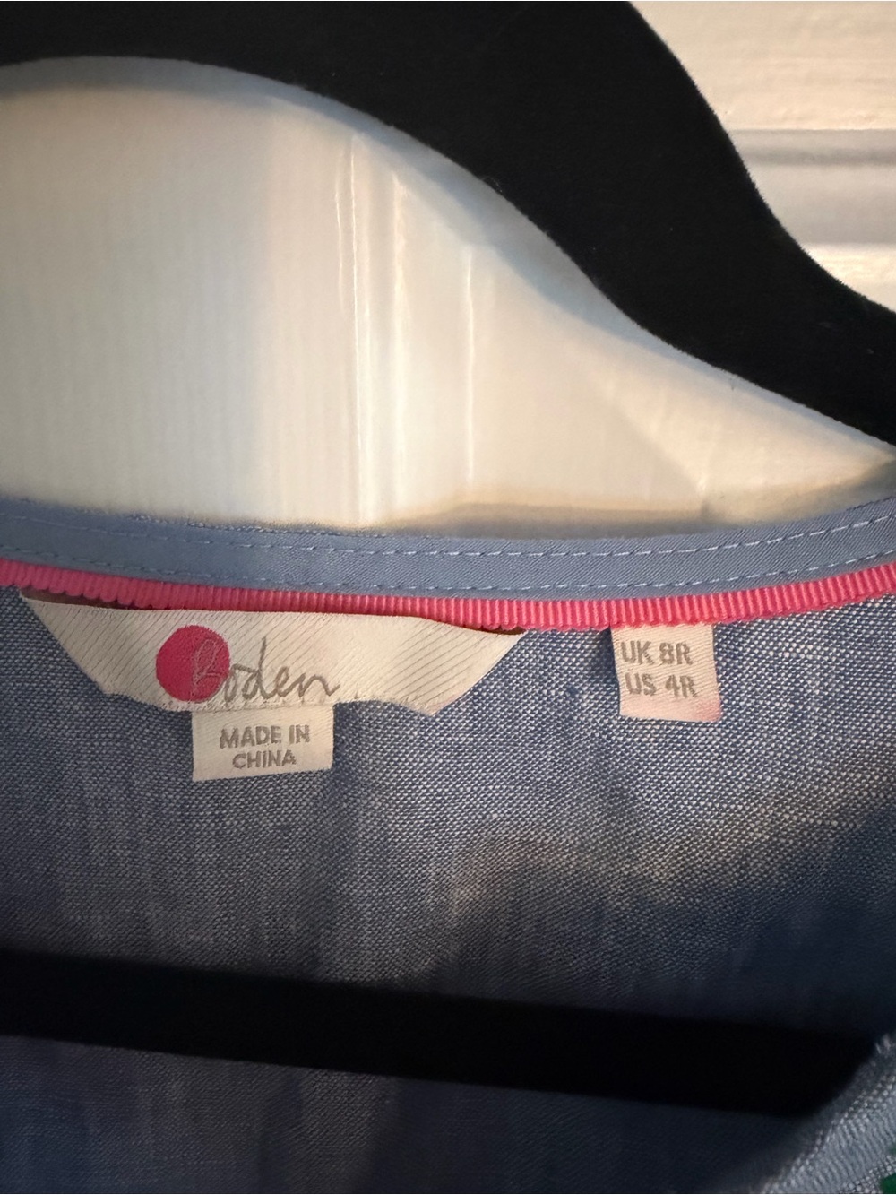 Boden embroidered linen dress like new! - Picture 3 of 4